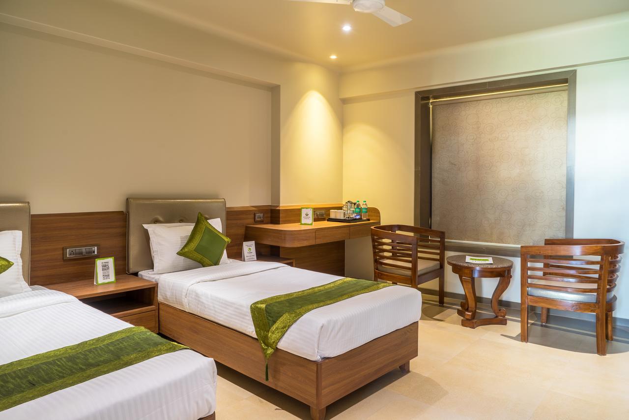Hotel Treebo Olive Nest Bombay Exterior foto