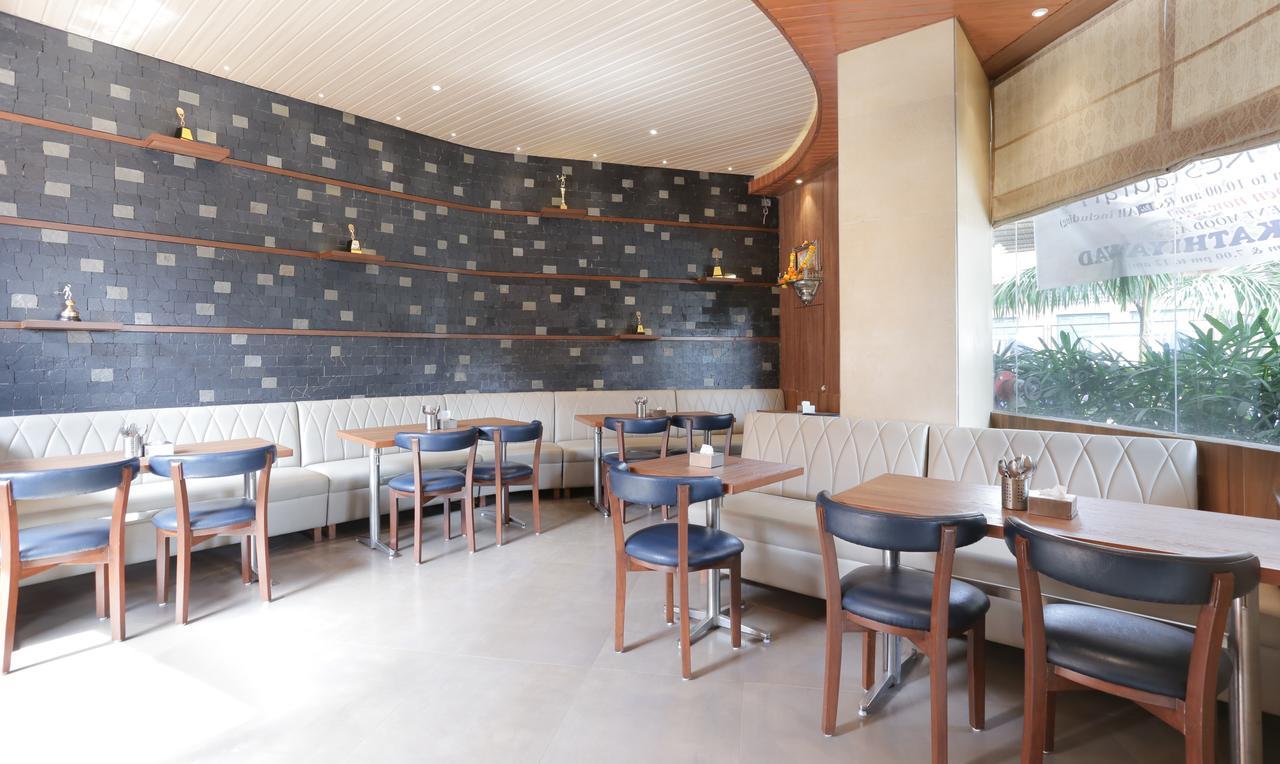 Hotel Treebo Olive Nest Bombay Exterior foto